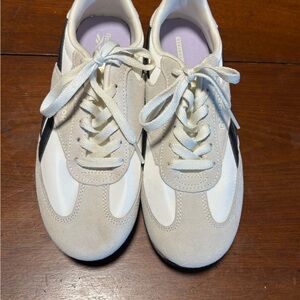 Reebok Fiori Women’s Sneakers White/Black Size 7.5 Style FFC0124275